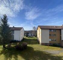 große 4 Zimmerwohnung im 2. Obergeschoss mit Balkon und Zugspitzblick in Peiting-Süd