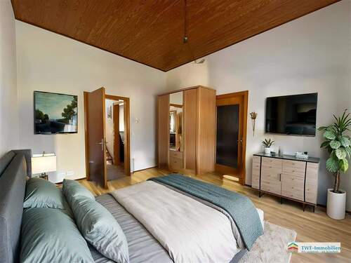 Schlafzimmer EG / virtual staging - 