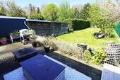 Terrasse mit Gartenblick - 