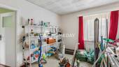 1. OG Schlafzimmer 1 - 