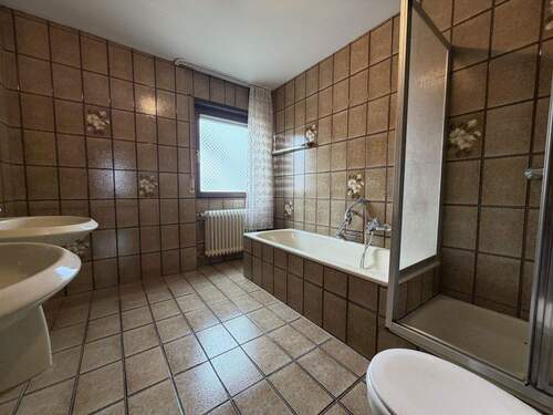 Bild 3 - 6 Zimmer Doppelhaushälfte in Edingen-Neckarhausen