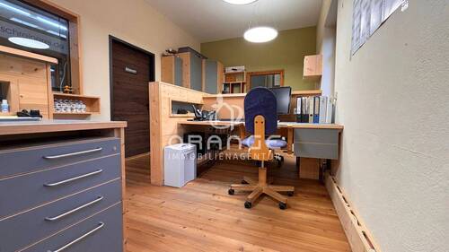 Arbeitsplatz im Gemeinschaftsbüro - 