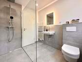 Badezimmer - Moderne 3-Zimmerwohnung mit Terrasse & 2 Stellplätzen