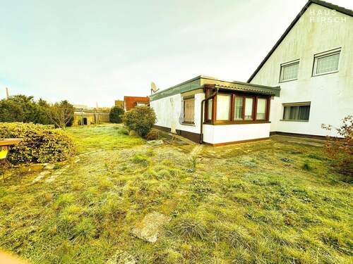 Gartenansicht - 4 Zimmer Doppelhaushälfte zum Kaufen in Nürnberg