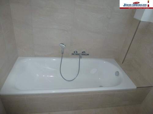 Teilansicht Wannenbad - 