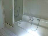 Bad, Blick 2 - 