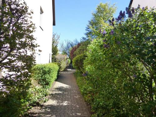 Hauszugang, Blick 1 - 