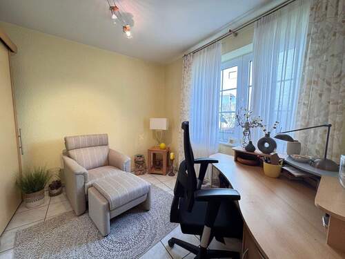 Büro oder Kinderzimmer - 