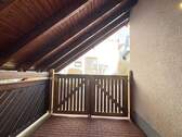 Carport mit direktem Zugang AR und Küche - 