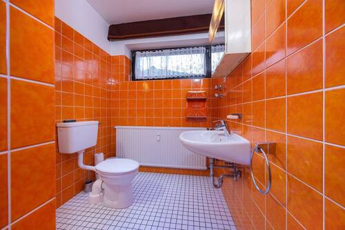 WC EG - 
