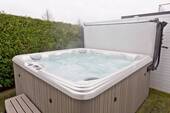 Außenjacuzzi - 