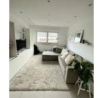 Schöne, sanierte und lichtdurchflutete drei Zimmerwohnung, zentral in Gießen*