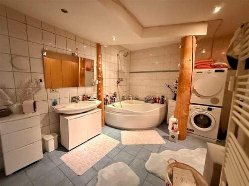 Egelseestr. 145 OG Bad - 