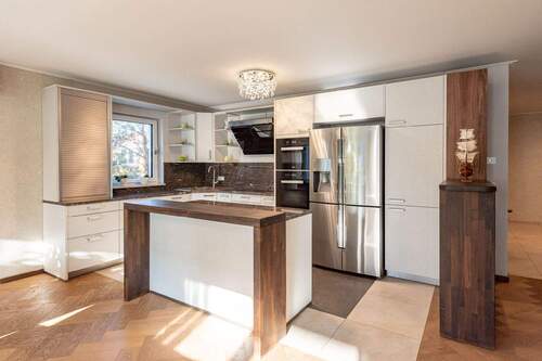 Kueche - 4 Zimmer Etagenwohnung in München