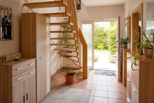 Eingangsbereich - RESERVIERT Freistehendes Einfamilienhaus mit Nebengelass in Neuenhagen bei Berlin