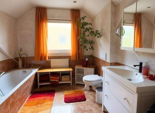 Badezimmer - 4 Zimmer Einfamilienhaus zum Kaufen in Neuenhagen