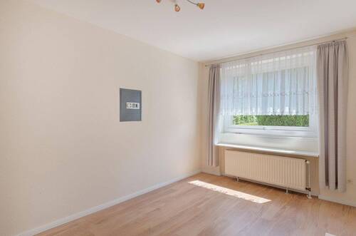1. Kinder- / Areitszimmer EG - 