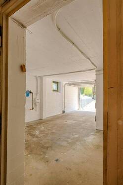 Garage mit direktem Zugang EG - 