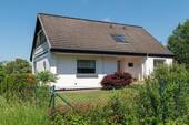 Vorderseite - 7 Zimmer Mehrfamilienhaus, Wohnhaus in Avesen - Rosengarten