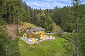 Bild 1 - Traumhaftes Landhaus mit Ferienwohnung in Alleinlage - Ihr Rückzugsort in Viechtach!
