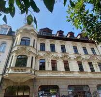 * 4 Zimmer * Stuck * Wohnküche * 2 Balkone * teilw. Parkett * GästeWC * - Leipzig Altlindenau