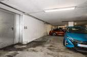 Tiefgaragenstellplatz - 