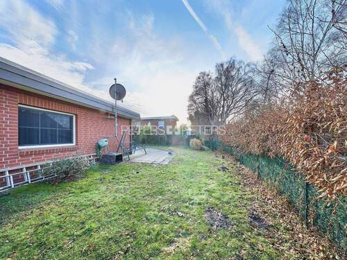 Gartenansicht - 5 Zimmer Bungalow in Hamburg