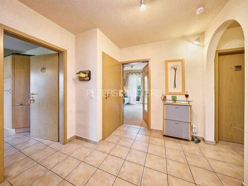 Eingangsbereich - Bungalow mit 123,00 m&sup2; in Hamburg zum Kaufen