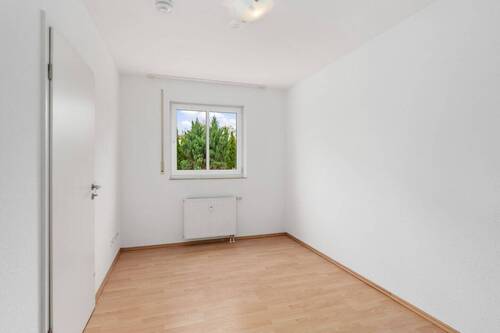 Schlafzimmer ( 12,26m² ) - 