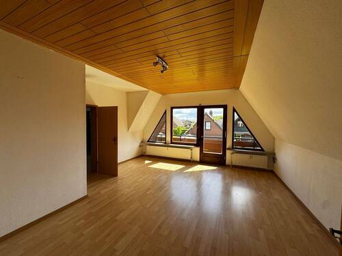IMG_6968.JPG - 2 ZKB-Wohnung mit EBK und Balkon zu vermieten!