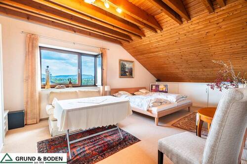 16 - Schlafzimmer 1. OG - 