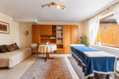 18 - Zimmer UG - 