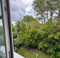 * geräumige 3 Zimmer * 3. OG * seperates WC * Wintergarten * max. Zweier WG * - Leipzig Gohlis-Süd