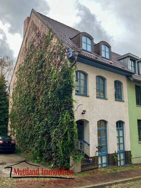 Hausansicht Nordostseite - Ein zauberhaftes Stadthaus Innenstadtlage