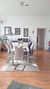 Wohn-Esszimmer - 