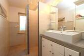 Duschbad Erdgeschoss - 