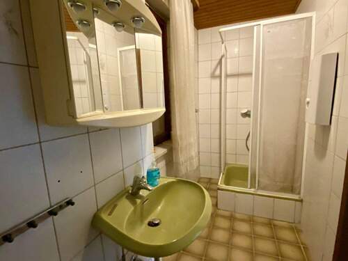 7629e5d9-1807-44bb-ab0c-a90e0714940f - 