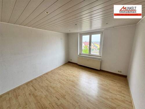 Wohnen - 3 Zimmer Etagenwohnung zur Miete in Zeitz