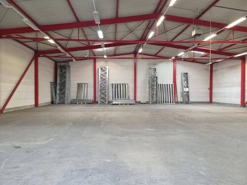 Innenansicht - Halle zur Miete in Mühlacker
