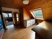 Zimmer 1 im OG als Durchgangszimmer - 