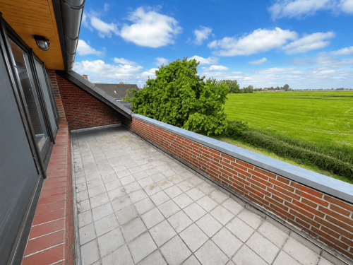 Balkon mit wunderschöner Aussicht - 8 Zimmer Einfamilienhaus zum Kaufen in Butjadingen