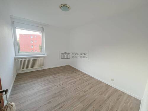 Schlafzimmer - 3 Zimmer Etagenwohnung zum Kaufen in Buxtehude