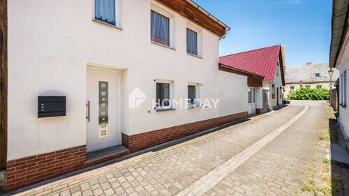 Außenansicht 2 - 6 Zimmer Einfamilienhaus in Loburg