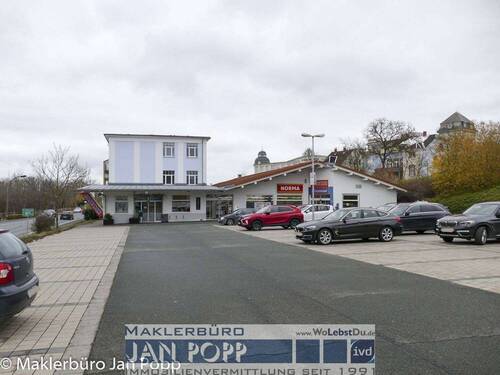 Ansicht Parkplatz Norma - 1 Zimmer Etagenwohnung zur Miete in Zeulenroda-Triebes