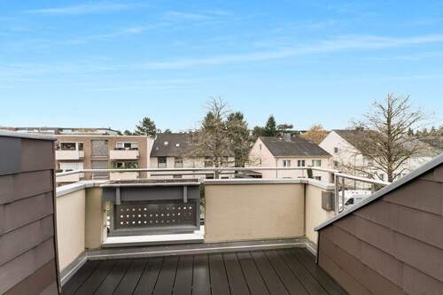 Blick von Balkon 2 - 