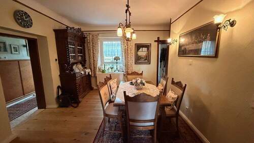 Esszimmer - 6 Zimmer Einfamilienhaus zum Kaufen in Velving