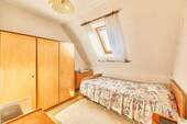 Schlafzimmer (Haus 1) - 