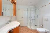 ... und Dusche - 