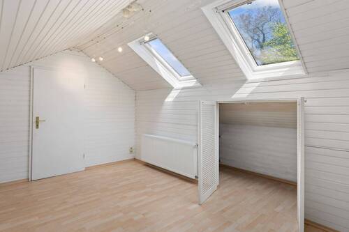 ... mit Abseite - 