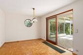... und Zugang zum Wintergarten - 